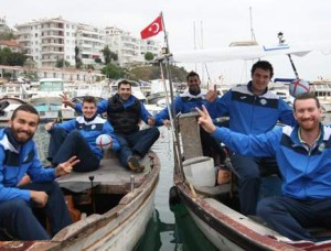 Oltalar atıldı kupa bekleniyor Oltalar atıldı kupa bekleniyor