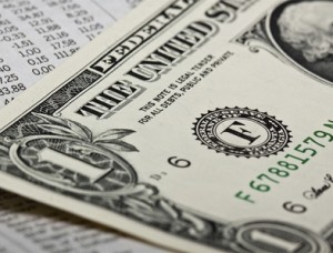 Dolar sert yükseldi, borsada satışlar arttı! Dolar sert yükseldi, borsada satışlar arttı!