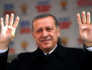 Cumhurbaşkanı Erdoğan şehit ailesine başsağlığı diledi Cumhurbaşkanı Erdoğan şehit ailesine başsağlığı diledi