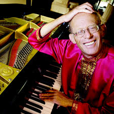 Dünyaca ünlü piyanist David Helffgott, 2 Aralık 2015 tarihinde İzmir’de Dünyaca ünlü piyanist David Helffgott, 2 Aralık 2015 tarihinde İzmir’de