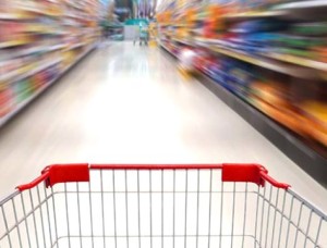 Market Arabasıyla Sürat Yapan Genç Hayatını Kaybetti Market Arabasıyla Sürat Yapan Genç Hayatını Kaybetti