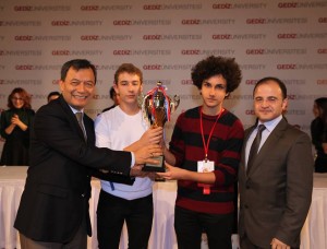 Gelişim Koleji 60 0kulu Geride Bırakarak Şampiyon Oldu