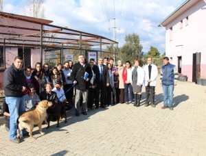 Sevimli hayvanlar, genç fotoğrafçılara poz verdi Sevimli hayvanlar, genç fotoğrafçılara poz verdi