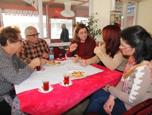 Mahalleler Bizim Konak’ta buluşuyor