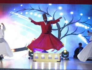 Mevlana ölümünün 742. yılında Gaziemir Belediyesi’nin düzenlediği Şeb-i Arus etkinliğinde anıldı Mevlana ölümünün 742. yılında Gaziemir Belediyesi’nin düzenlediği Şeb-i Arus etkinliğinde anıldı