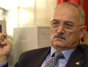 EKREM PAKDEMİRLİ VEFAT ETTİ