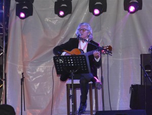 Dario Moreno Şarkılarıyla Anıldı Dario Moreno Şarkılarıyla Anıldı