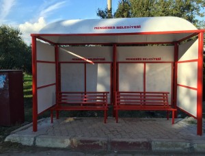 MENDERES’TE DURAKLAR YENİLENİYOR MENDERES’TE DURAKLAR YENİLENİYOR