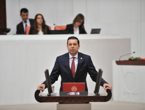 – Terörle flört eden bedelini öder – Türkiye’yi teröre teslim etmeyiz – Terörle flört eden bedelini öder – Türkiye’yi teröre teslim etmeyiz